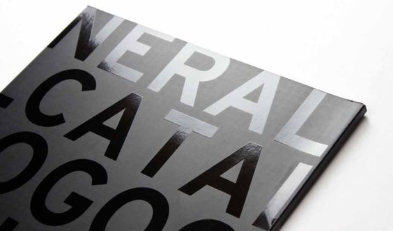 Barniz en texto Portada (1 pz)